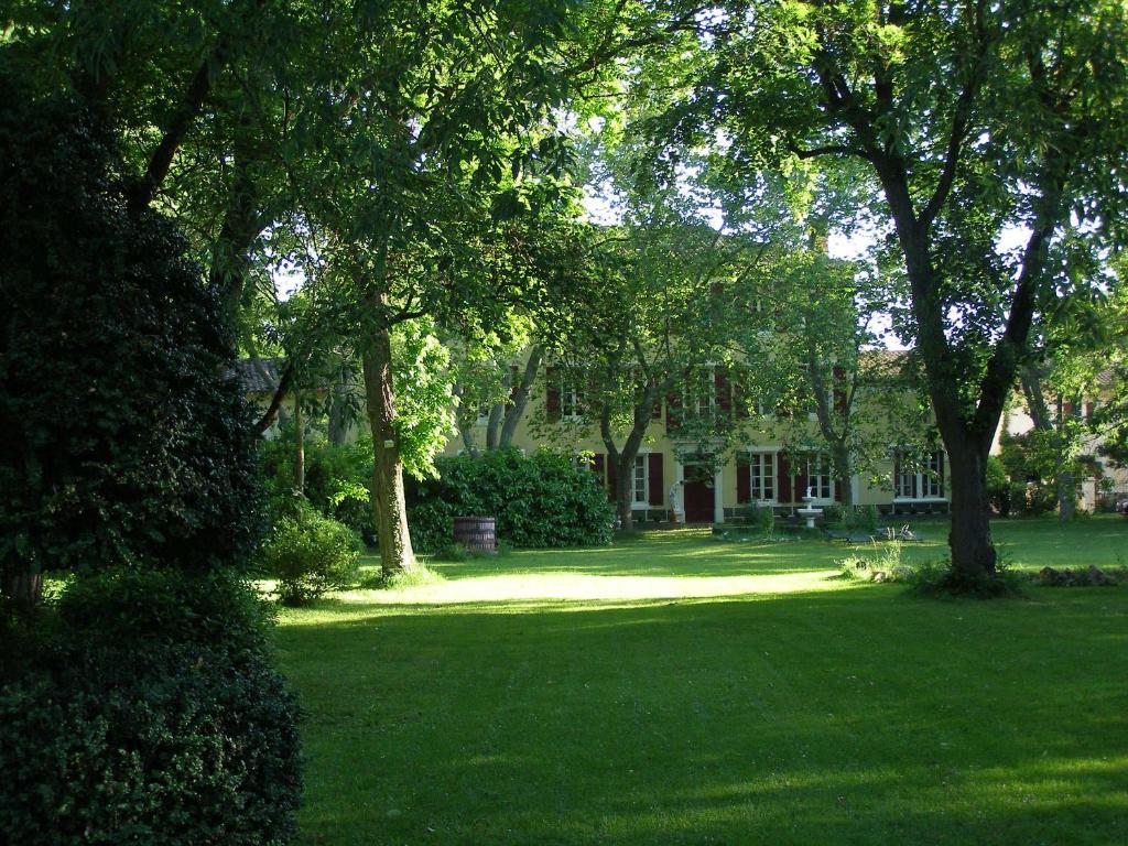 Le Relais Du Silence Chateau Lavail Labastide-dʼAnjou エクステリア 写真