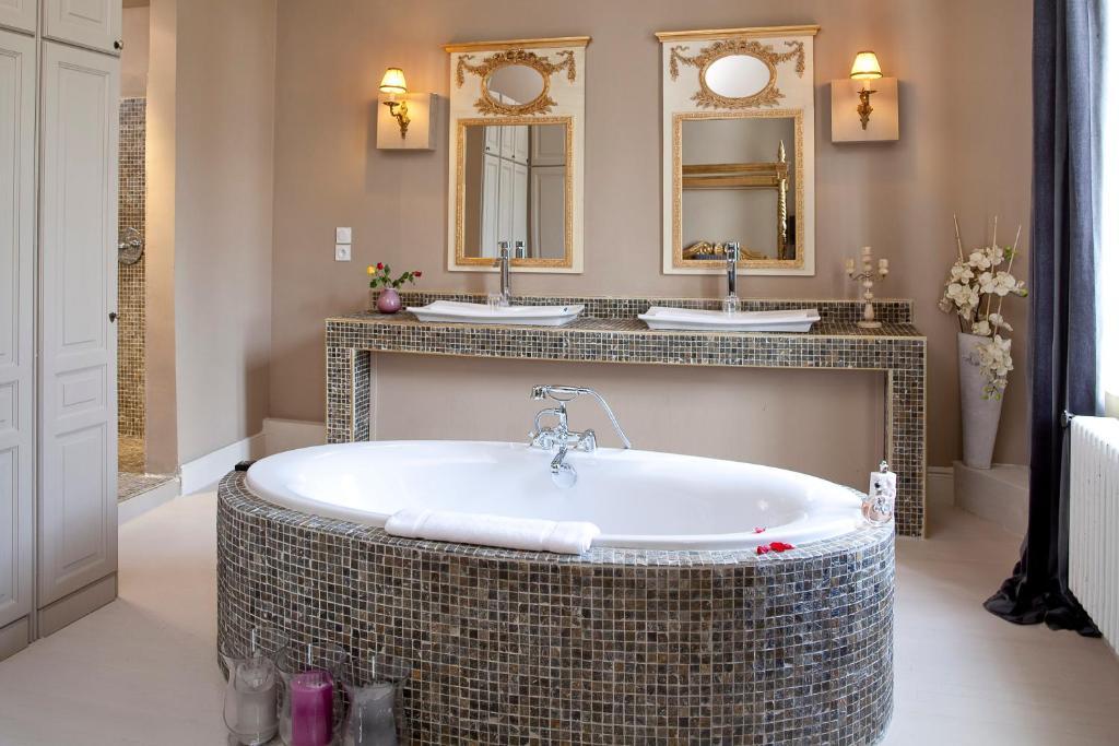 Le Relais Du Silence Chateau Lavail Labastide-dʼAnjou 部屋 写真